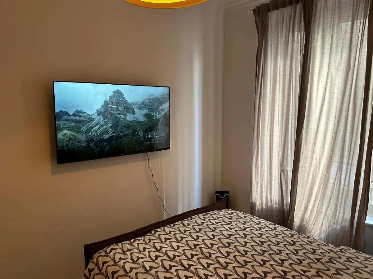 Qdb Geneve Hyper Centre Hotel Guest house